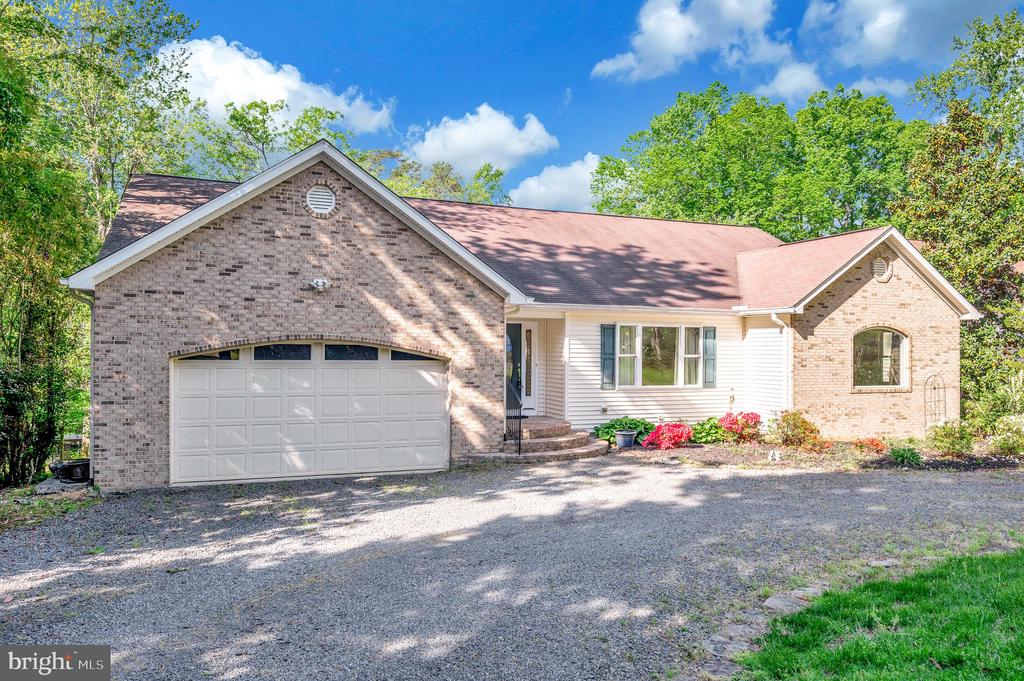 Locust Grove, Virginia, 22508, United States, 4 Bedrooms Bedrooms, ,4 BathroomsBathrooms,Residential,For Sale,1810650