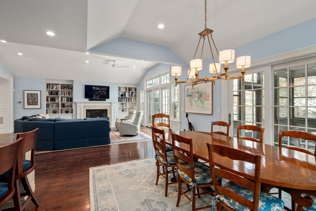 Weston, Massachusetts, 02493, United States, 3 Bedrooms Bedrooms, ,5 BathroomsBathrooms,Residential,For Sale,1941608
