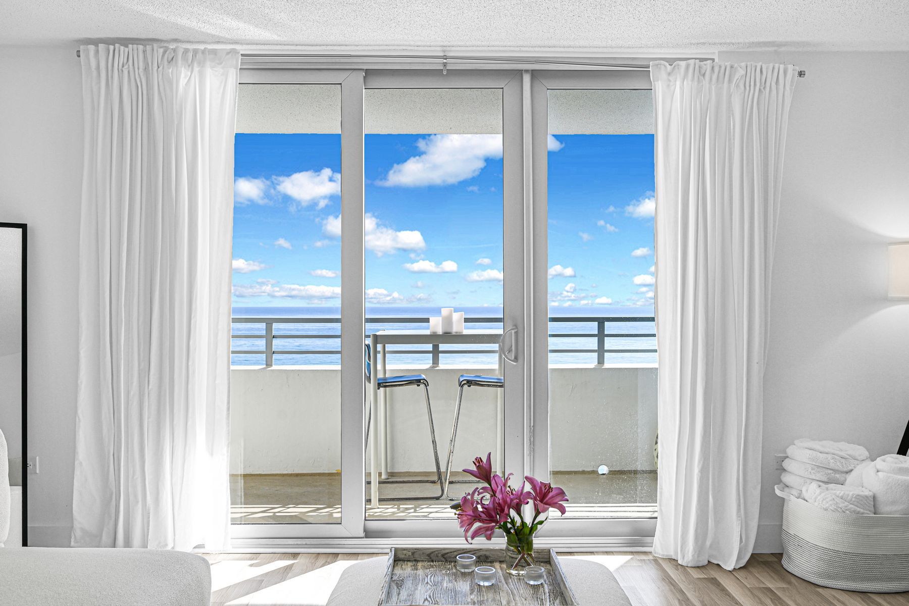 5555 Collins Ave,Miami Beach, FL, 33140 
