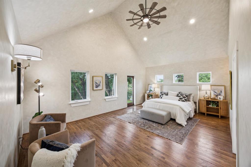 Dallas, Texas, 75211, United States, 4 Bedrooms Bedrooms, ,3 BathroomsBathrooms,Residential,For Sale,1988260