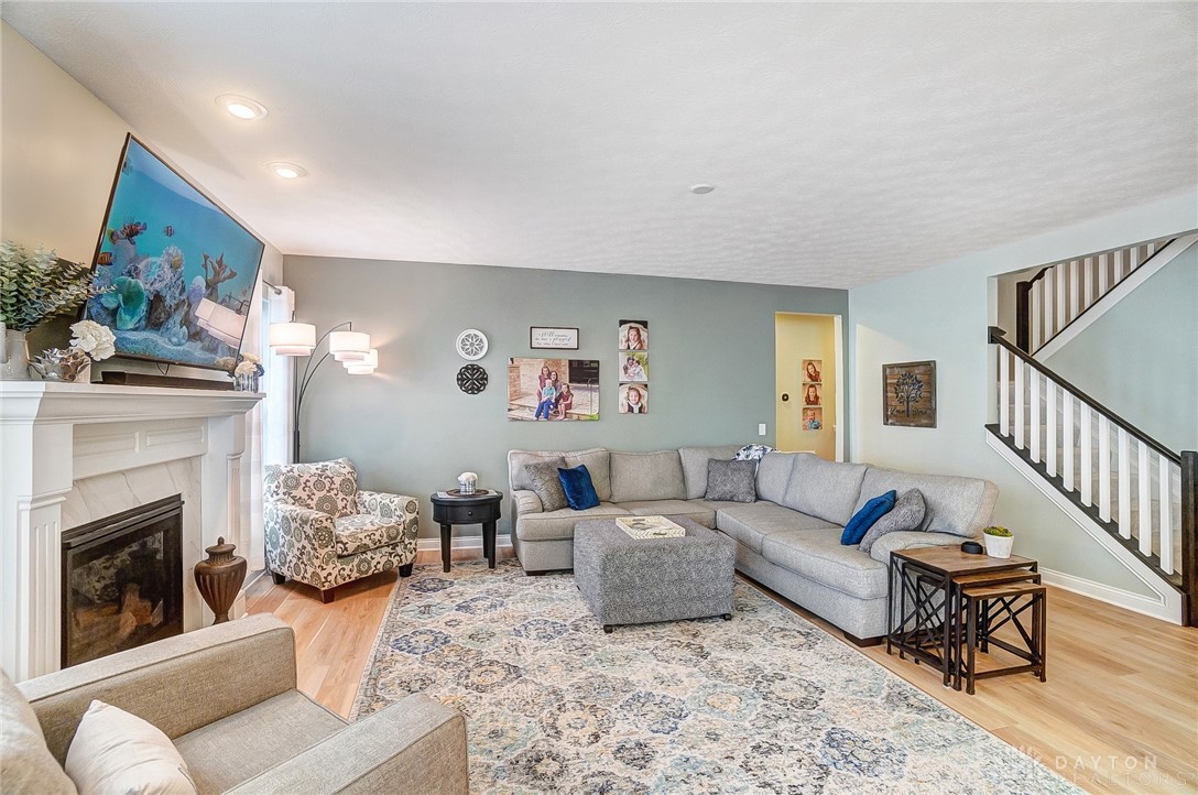 Dayton, Ohio, 45440, United States, 4 Bedrooms Bedrooms, ,4 BathroomsBathrooms,Residential,For Sale,1883636