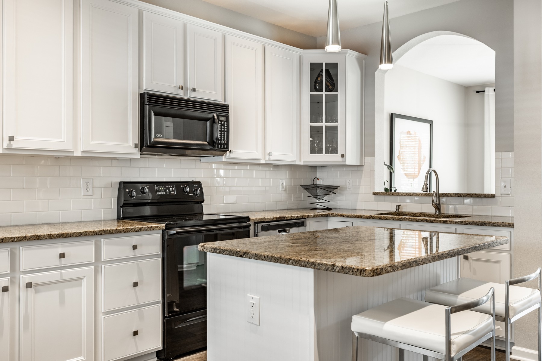  Turnkey Modern Townhome in Westfield - 物件實景