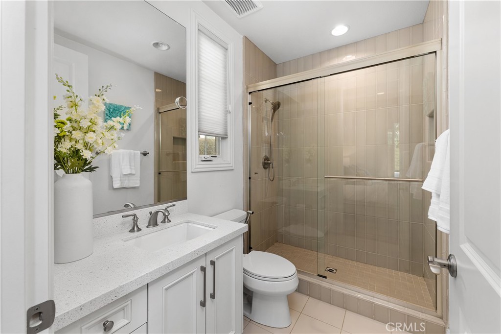 Irvine, California, 92618, United States, 5 Bedrooms Bedrooms, ,6 BathroomsBathrooms,Residential,For Sale,1950608