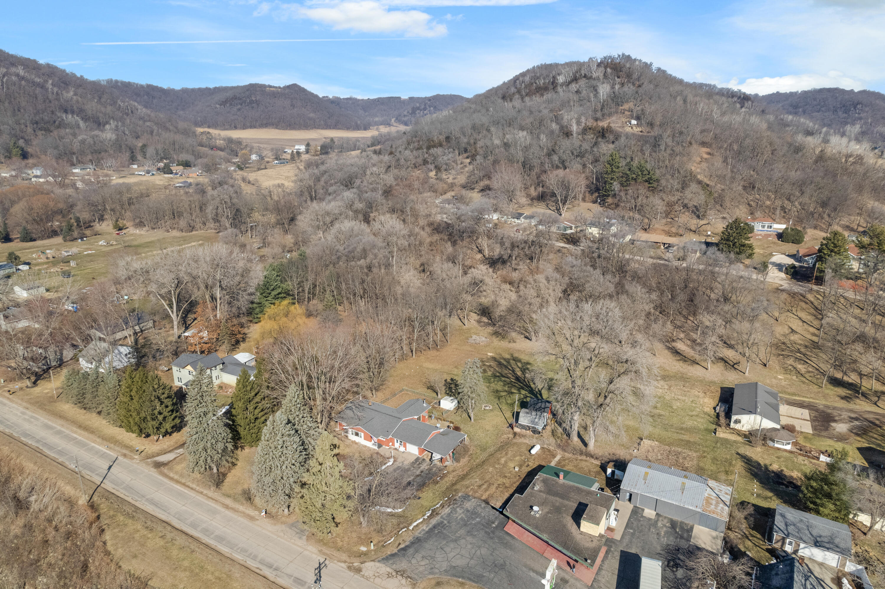 Bluff Siding Rd, Fountain City, WI 54629 #1