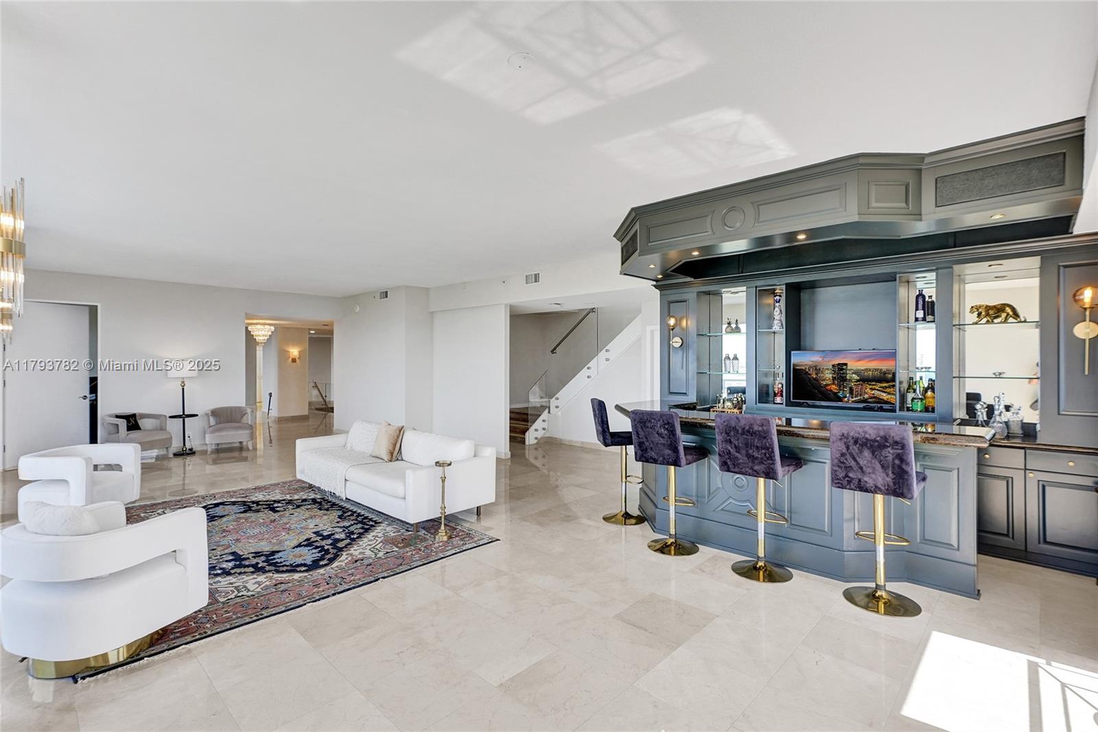 Aventura, Florida, 33180, United States, 5 Bedrooms Bedrooms, ,4 BathroomsBathrooms,Residential,For Sale,1794425