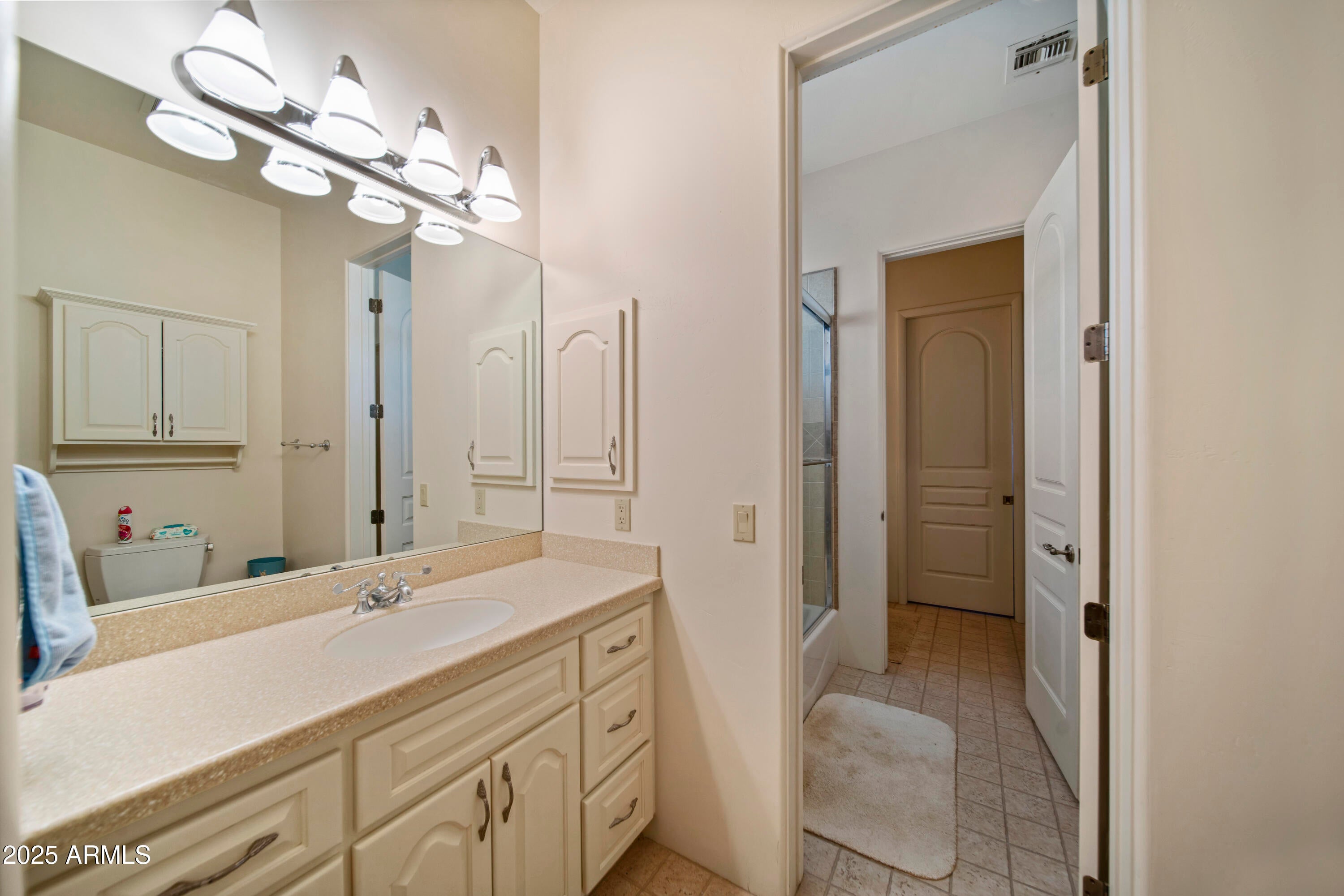 Wickenburg, Arizona, 85390, United States, 6 Bedrooms Bedrooms, ,4 BathroomsBathrooms,Residential,For Sale,1978720