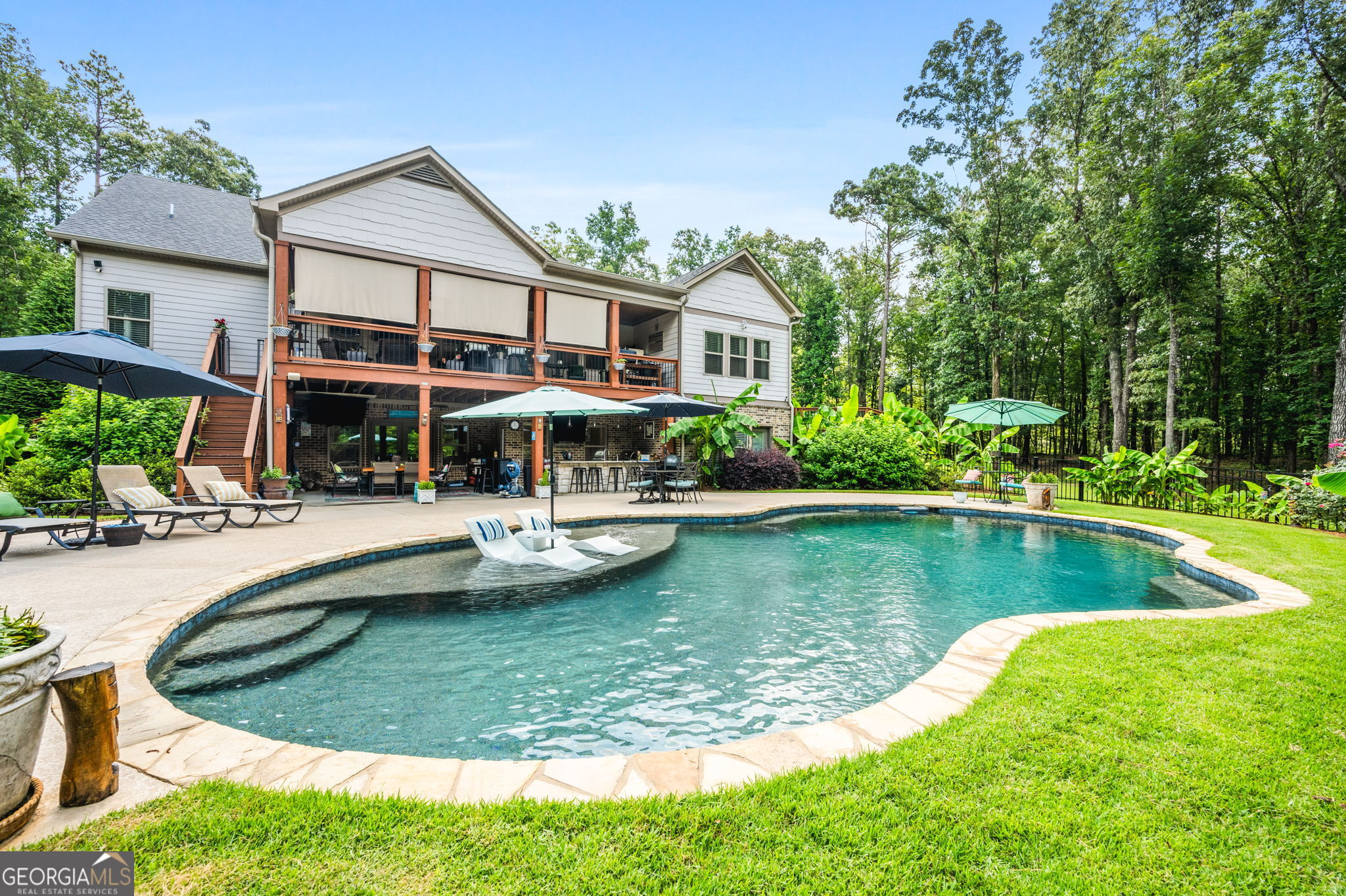 Dallas, Georgia, 30157, United States, 6 Bedrooms Bedrooms, ,6 BathroomsBathrooms,Residential,For Sale,1885039
