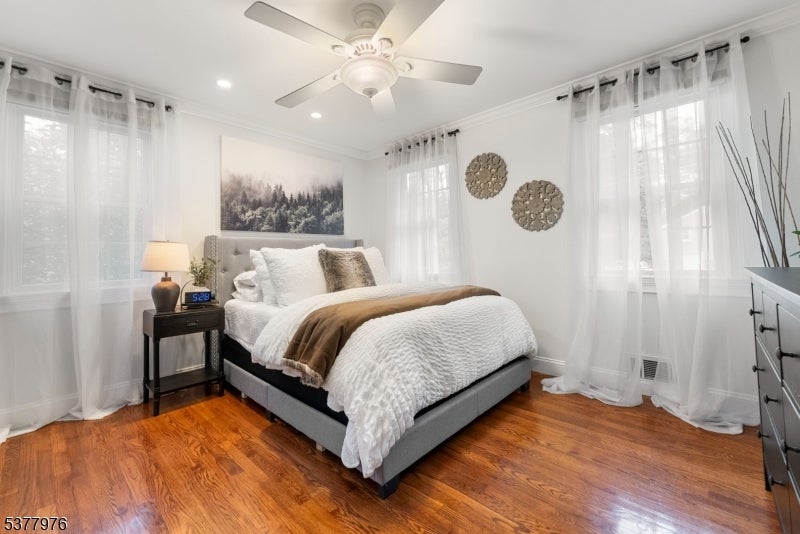 Randolph Twp., New Jersey, 07869, United States, 3 Bedrooms Bedrooms, ,2 BathroomsBathrooms,Residential,For Sale,1944786