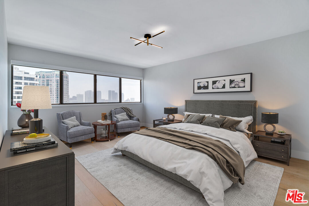 Los Angeles, California, 90024, United States, 2 Bedrooms Bedrooms, ,2 BathroomsBathrooms,Residential,For Sale,1891333