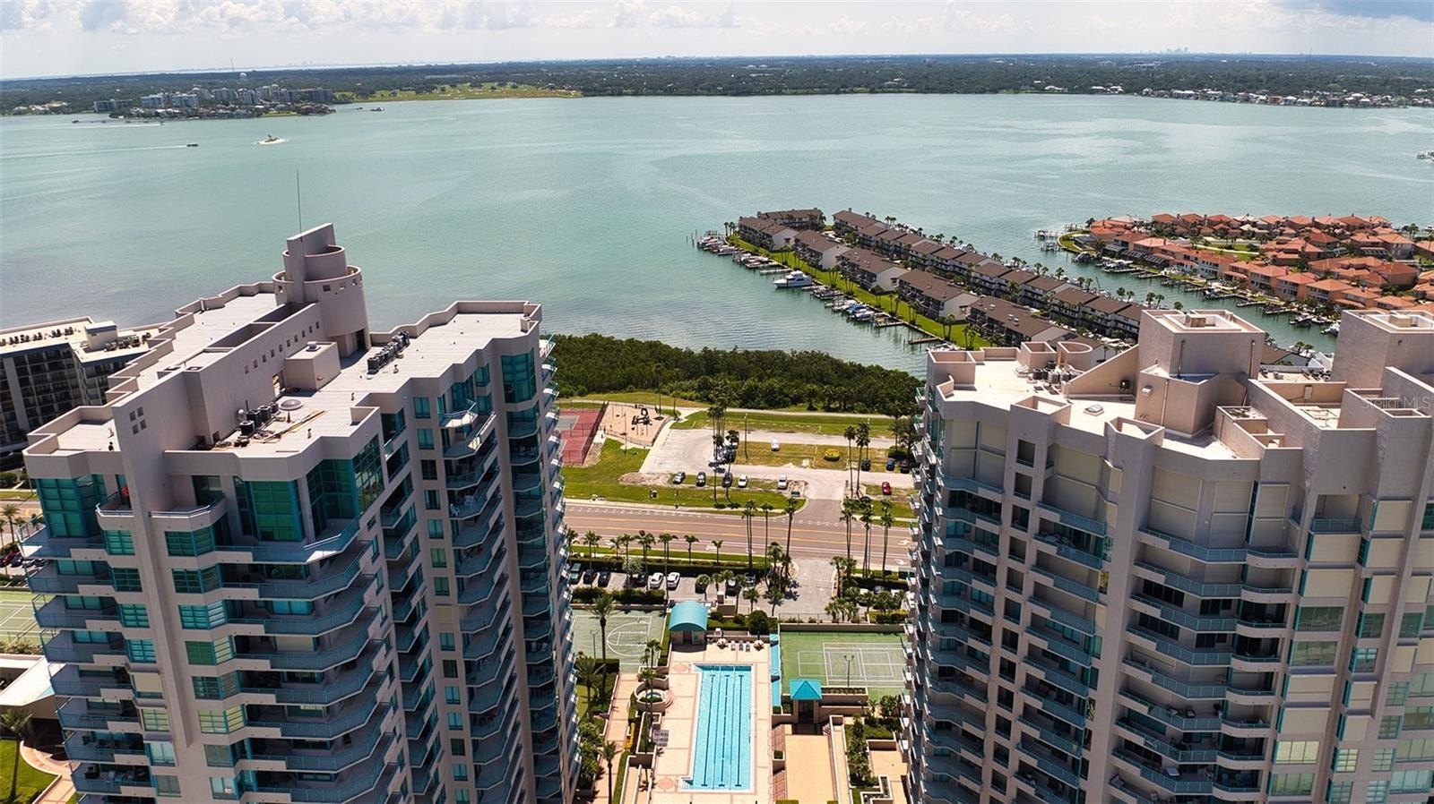 CLEARWATER BEACH, Florida, 33767, United States, 3 Bedrooms Bedrooms, ,3 BathroomsBathrooms,Residential,For Sale,1976506