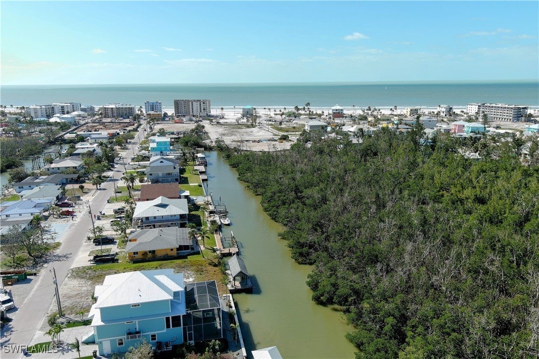 Fort Myers Beach, Florida, 33931, United States, 4 Bedrooms Bedrooms, ,4 BathroomsBathrooms,Residential,For Sale,1899950