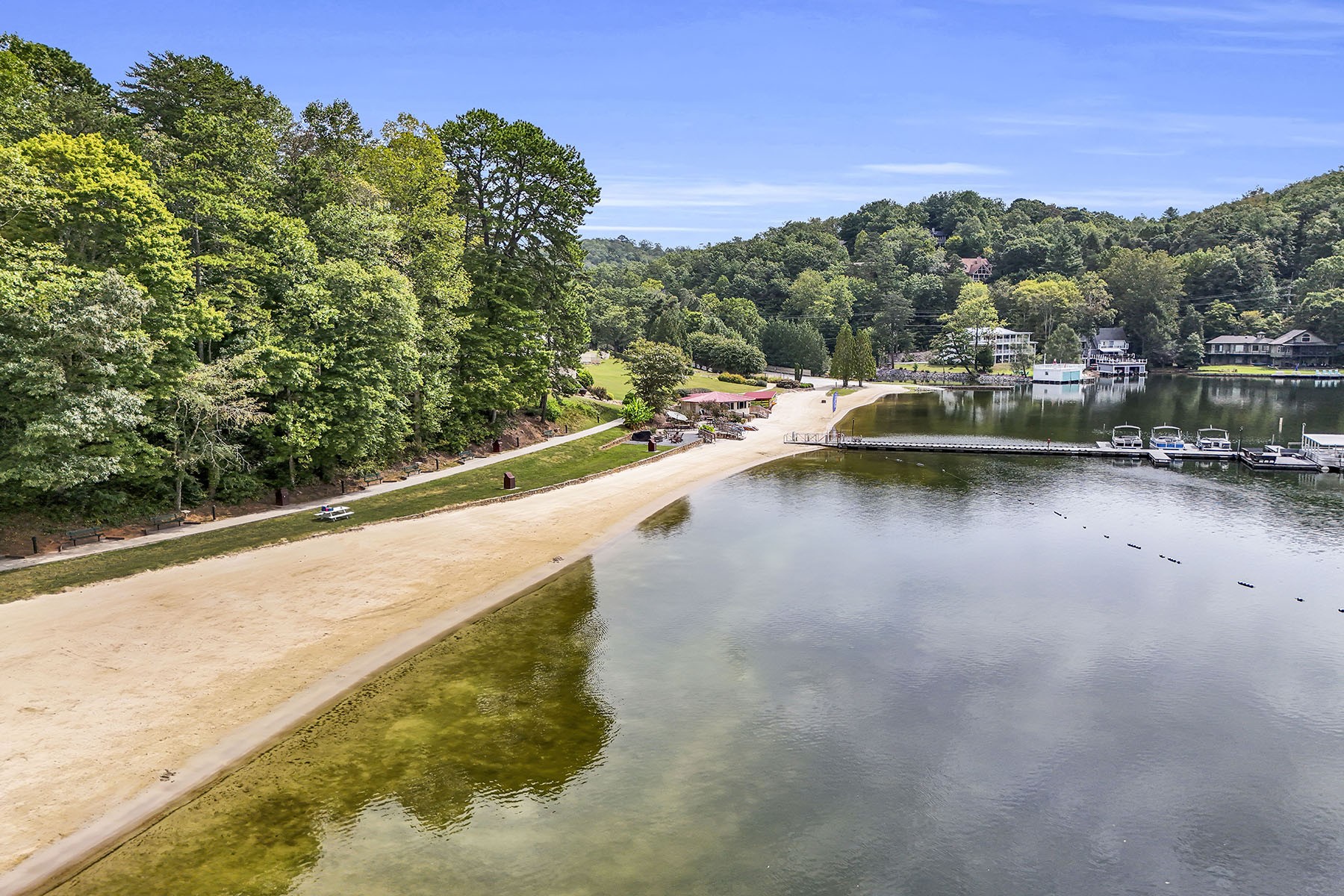  LAKE LURE - 物件實景