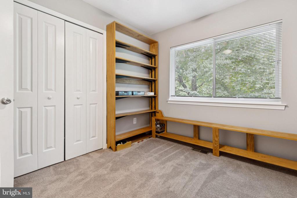 Reston, Virginia, 20191, United States, 3 Bedrooms Bedrooms, ,3 BathroomsBathrooms,Residential,For Sale,1978465