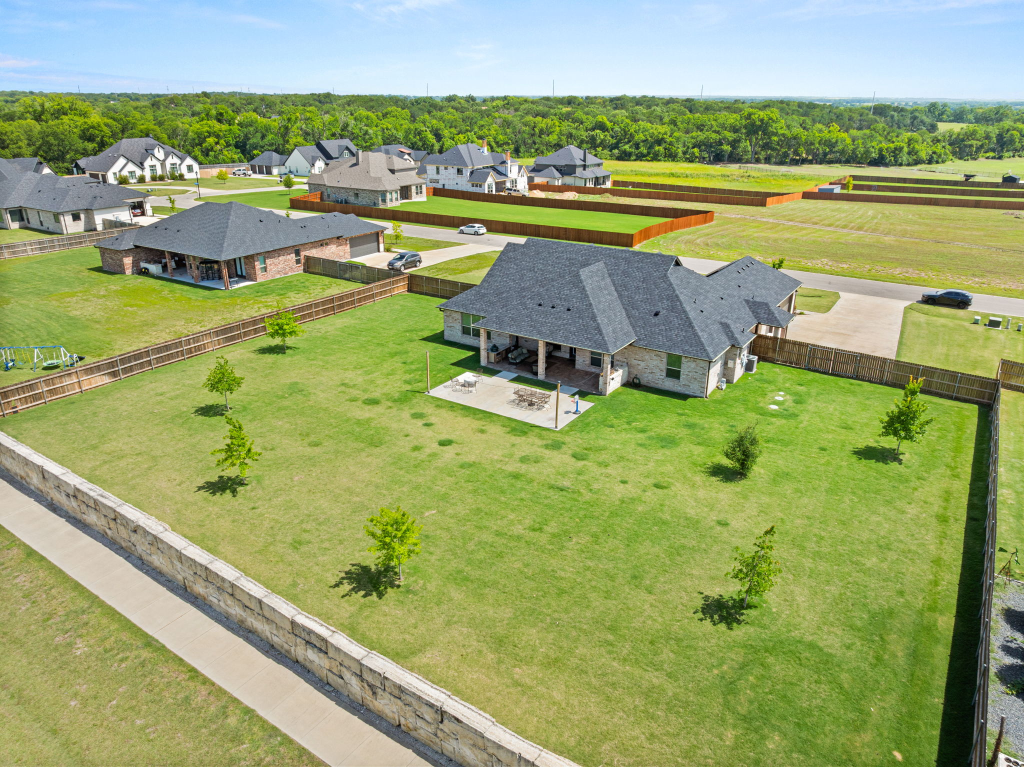  South Temple Home  Modern Comfort, Energy Efficent, All On .76/Acres - 物件實景