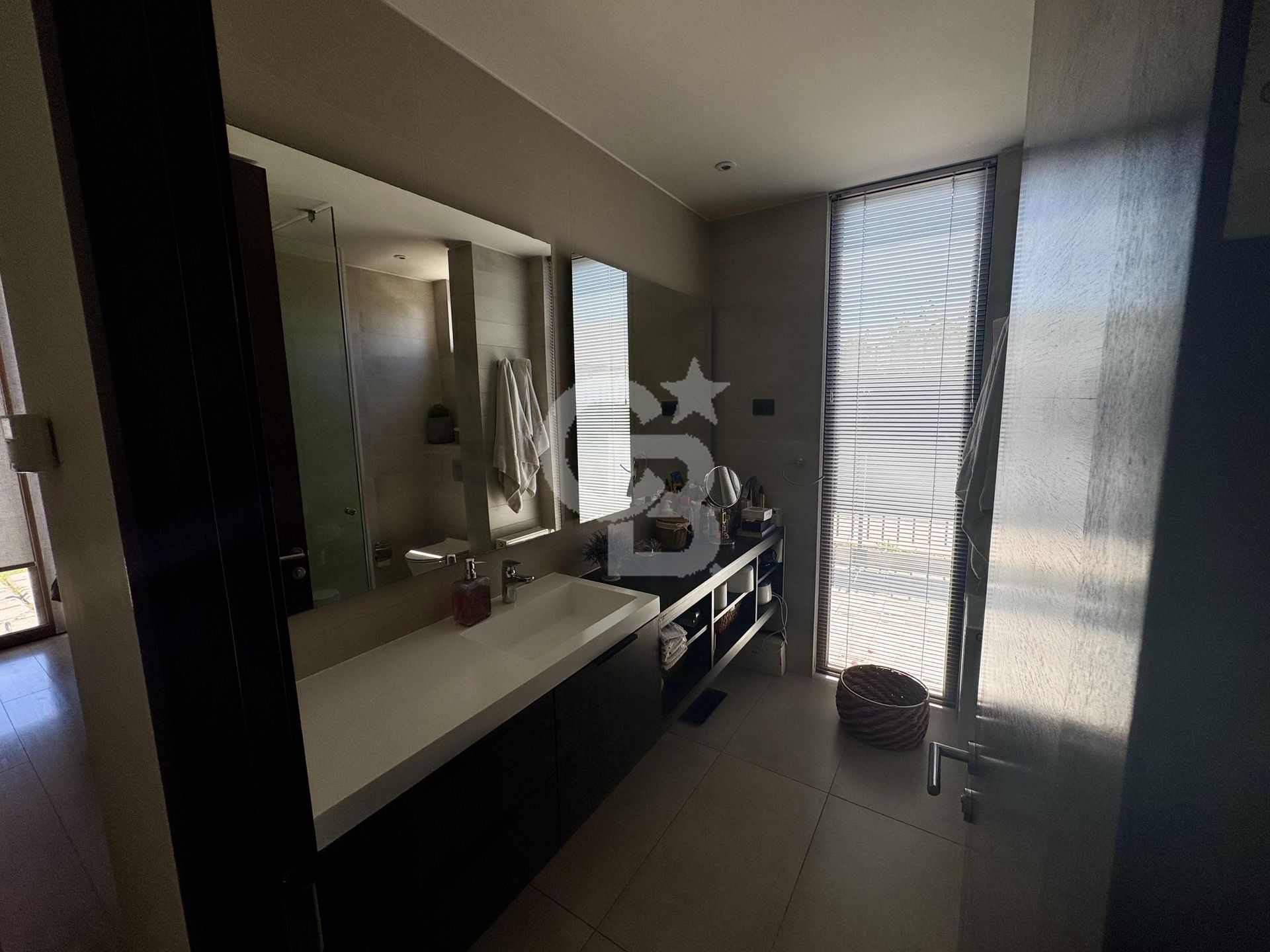 Colina, Chile, 4 Bedrooms Bedrooms, ,4 BathroomsBathrooms,Residential,For Sale,2002119