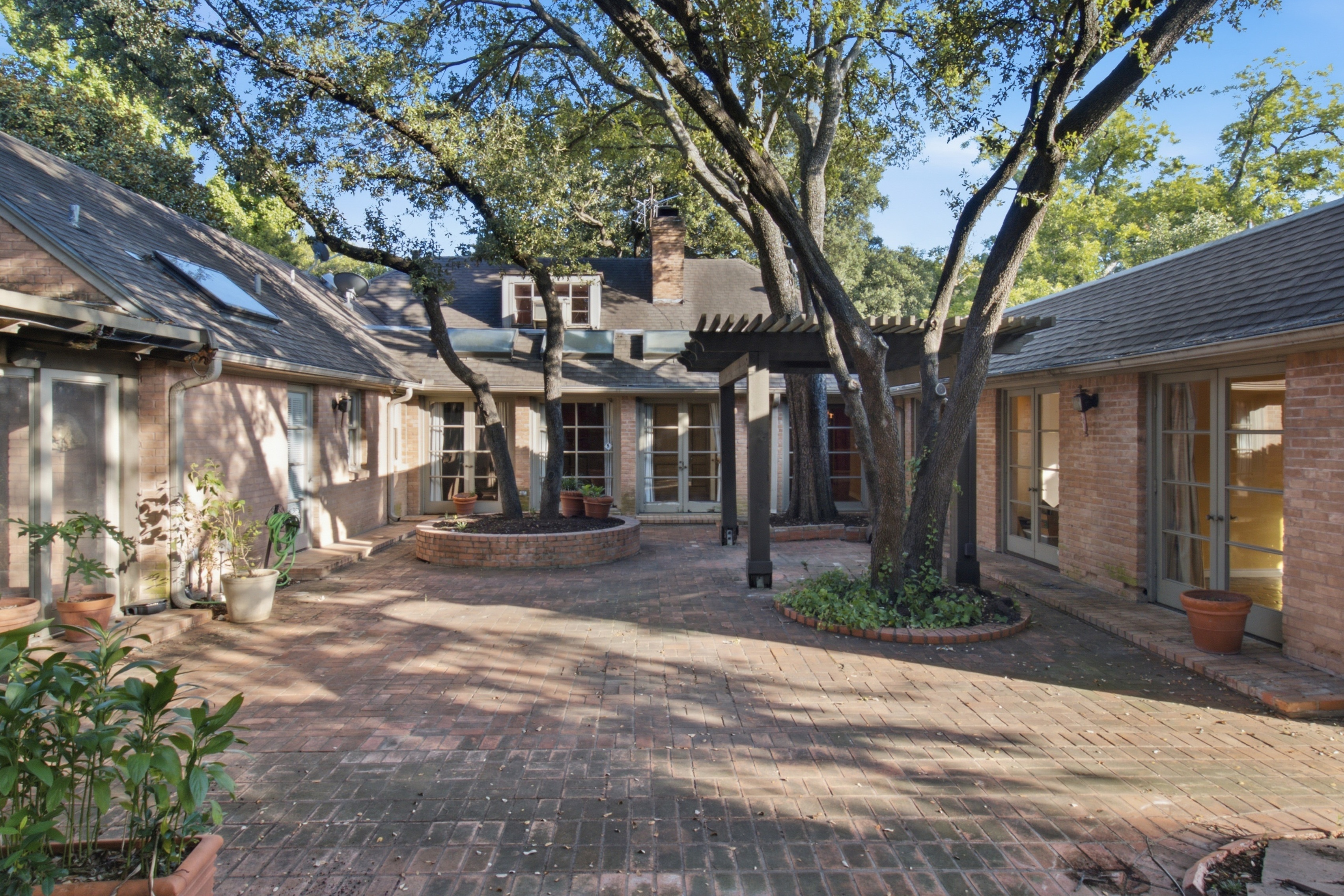  3917 Fairfax Avenue, Dallas, TX, 75209 - 物件實景
