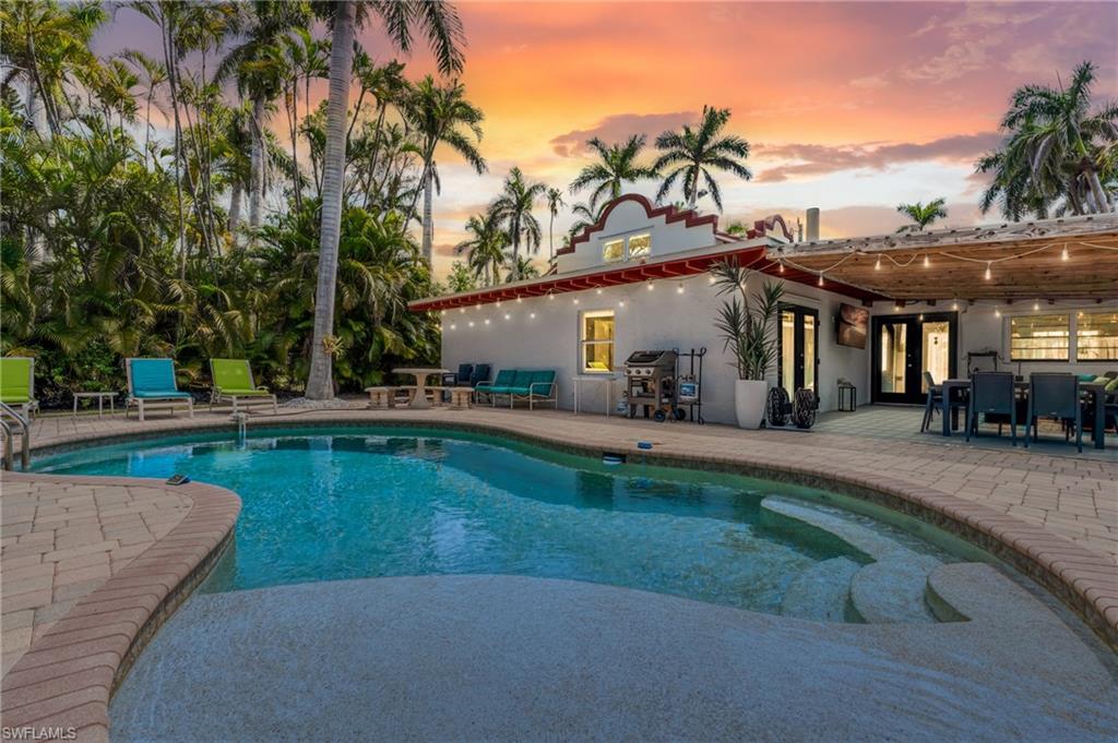 Fort Myers, Florida, 33901, United States, 3 Bedrooms Bedrooms, ,3 BathroomsBathrooms,Residential,For Sale,1991047