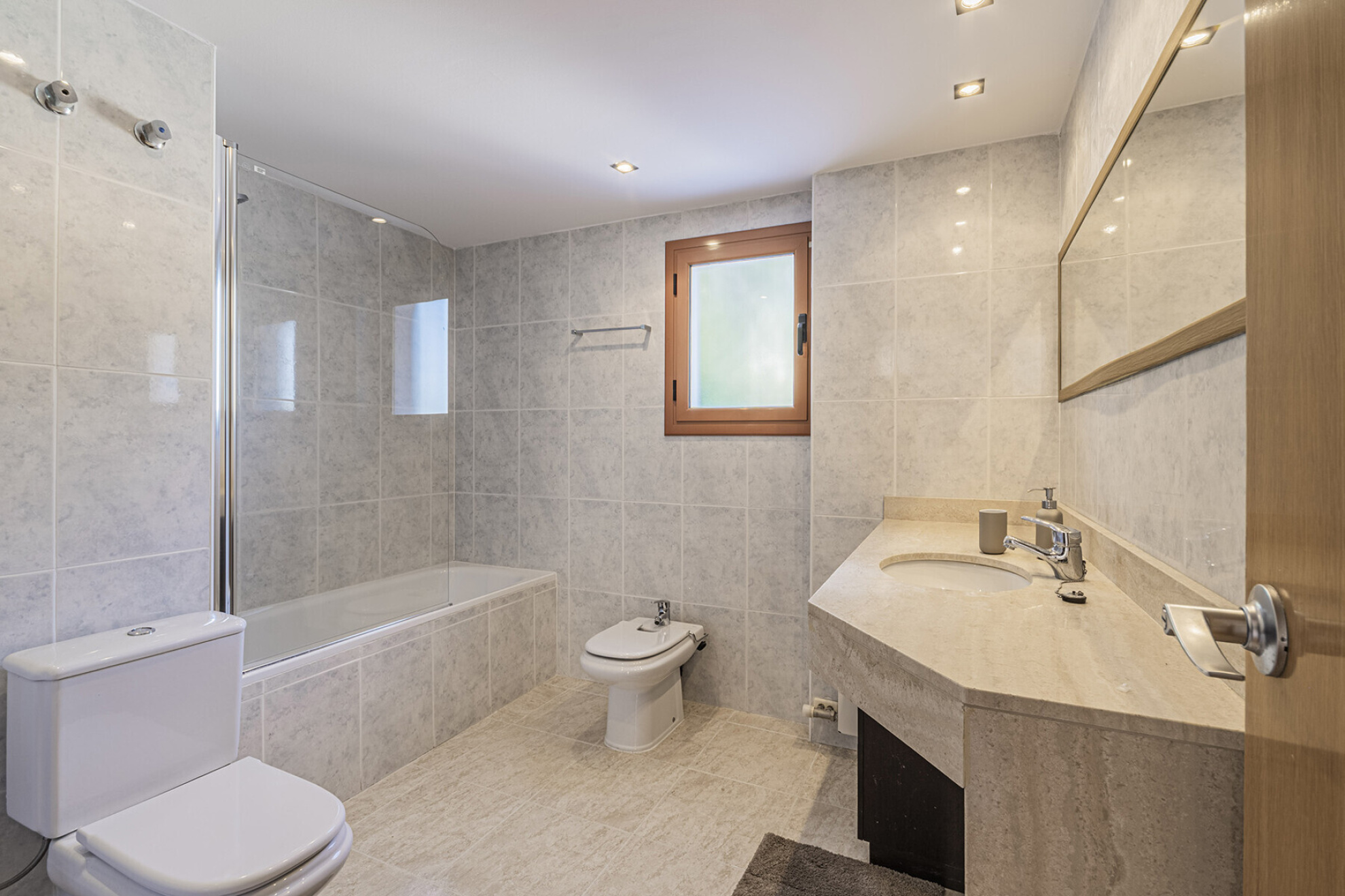  House in Vallvidrera with swimming pool and spectacular views of Tibidabo - 物件實景