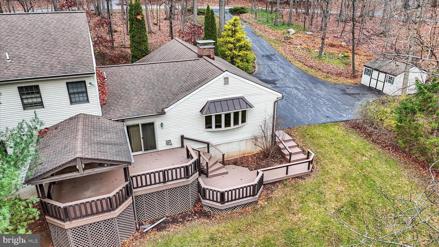 Lebanon, Pennsylvania, 17042, United States, 4 Bedrooms Bedrooms, ,3 BathroomsBathrooms,Residential,For Sale,1998150