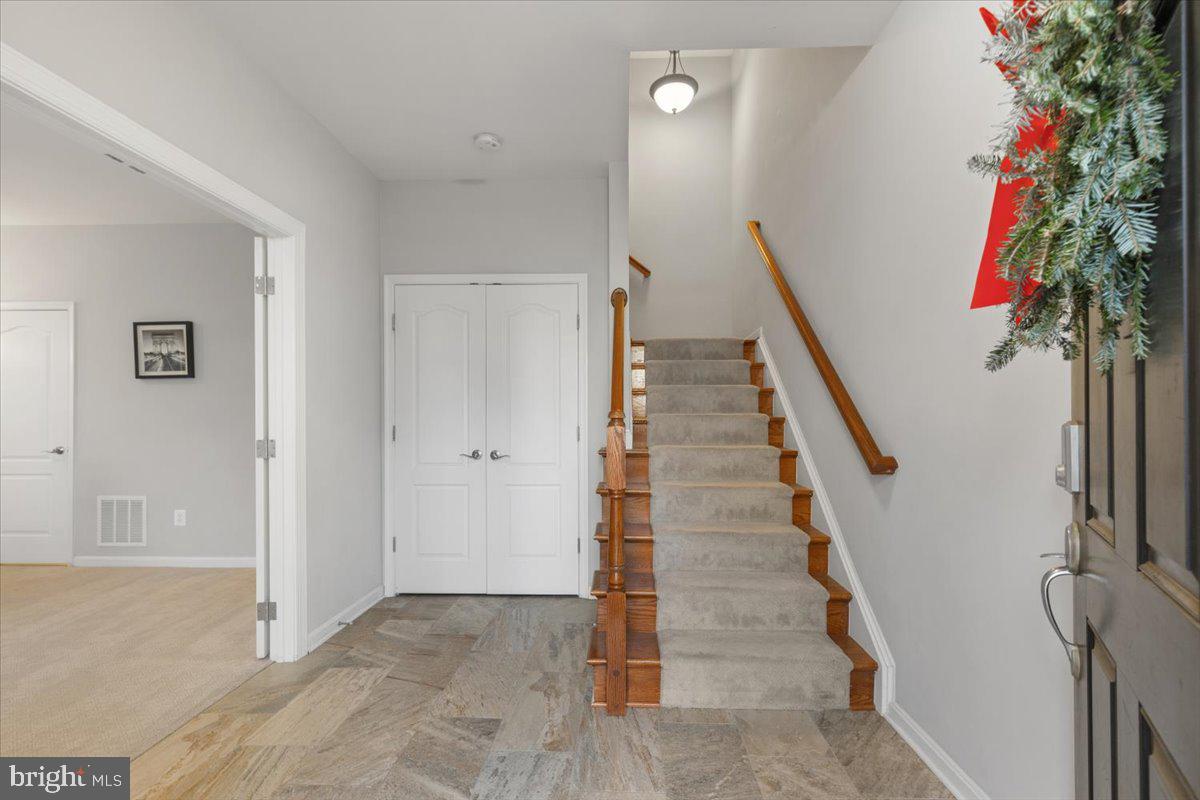 Leesburg, Virginia, 20176, United States, 3 Bedrooms Bedrooms, ,4 BathroomsBathrooms,Residential,For Sale,2003528