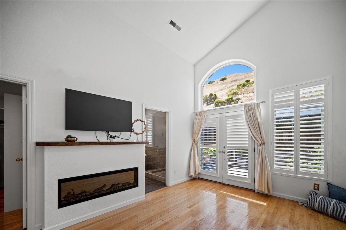 Salinas, California, 93908, United States, 3 Bedrooms Bedrooms, ,2 BathroomsBathrooms,Residential,For Sale,1914663