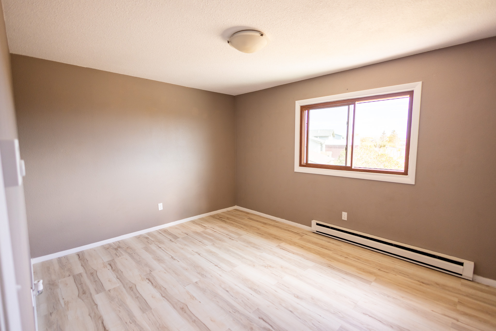 Helena, Montana, 59602, United States, 4 Bedrooms Bedrooms, ,2 BathroomsBathrooms,Residential,For Sale,1975610