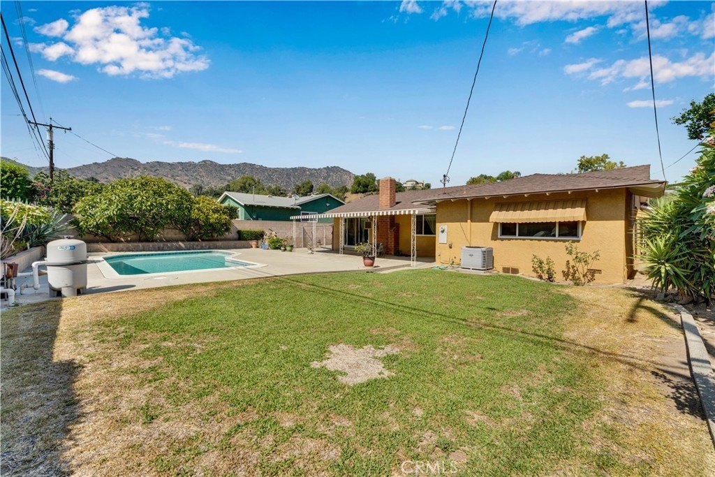 Azusa, California, 91702, United States, 3 Bedrooms Bedrooms, ,2 BathroomsBathrooms,Residential,For Sale,1910708