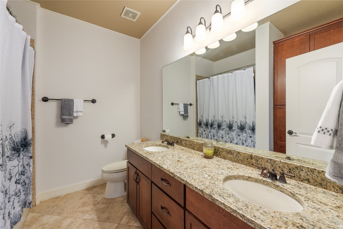 Austin, Texas, 78732, United States, 4 Bedrooms Bedrooms, ,3 BathroomsBathrooms,Residential,For Sale,1911419