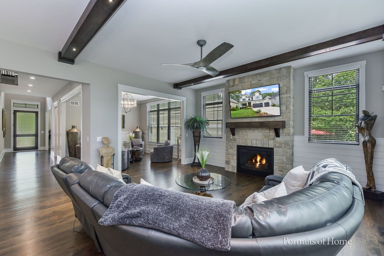 Naperville, Illinois, 60563, United States, 4 Bedrooms Bedrooms, ,4 BathroomsBathrooms,Residential,For Sale,1992094