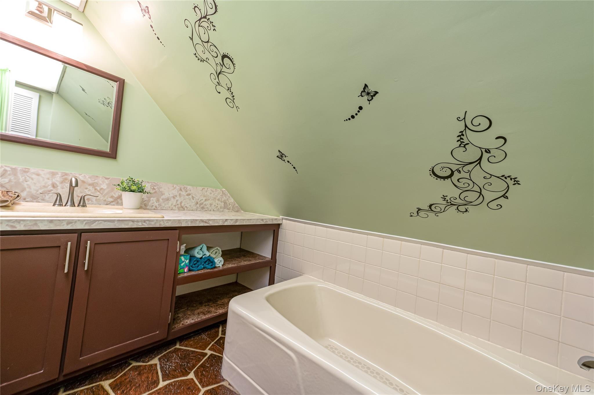  157-06 88th Street, Howard Beach, NY, 11414 - 物件實景