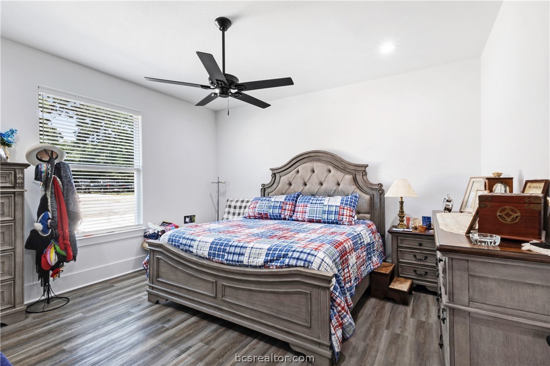 North Zulch, Texas, 77872, United States, 3 Bedrooms Bedrooms, ,5 BathroomsBathrooms,Residential,For Sale,2035368