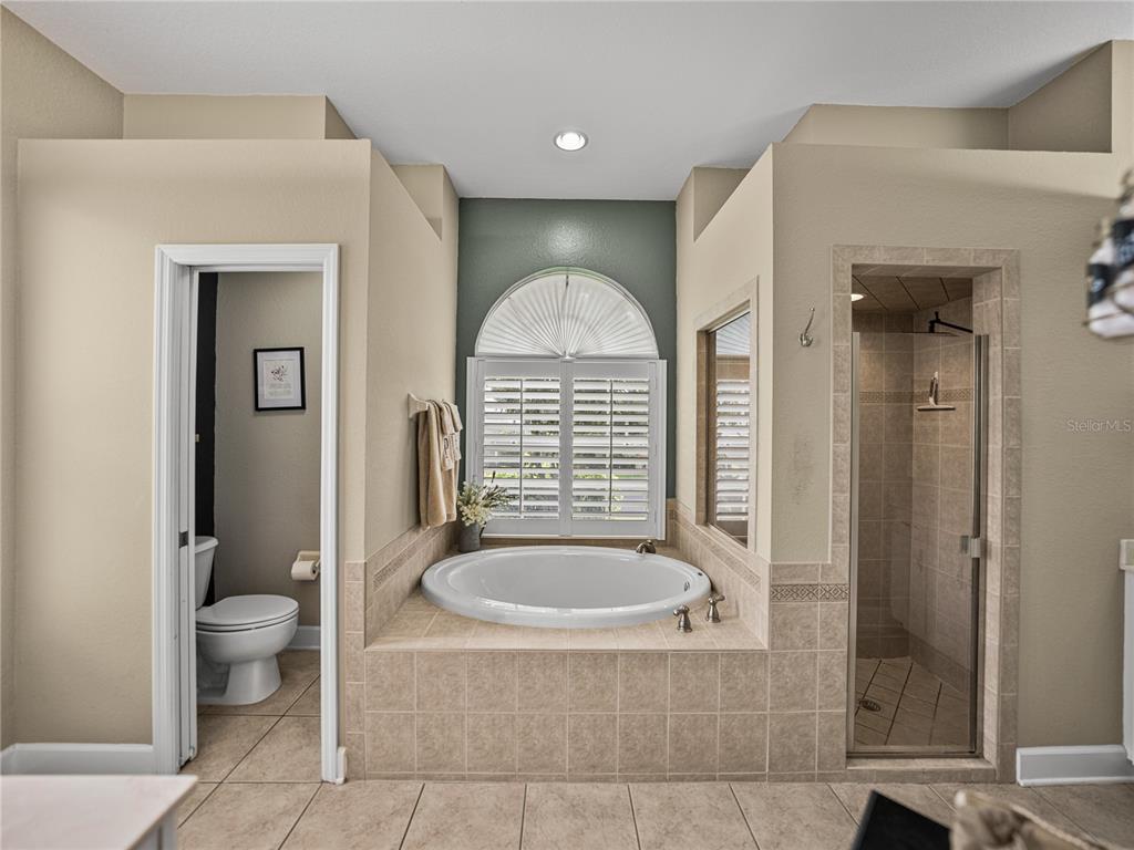 Lakeland, Florida, 33812, United States, 4 Bedrooms Bedrooms, ,3 BathroomsBathrooms,Residential,For Sale,1898596