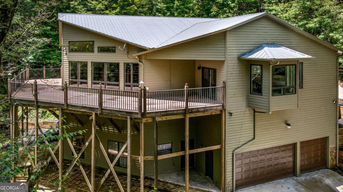 Ellijay, Georgia, 30540, United States, 5 Bedrooms Bedrooms, ,5 BathroomsBathrooms,Residential,For Sale,1868154