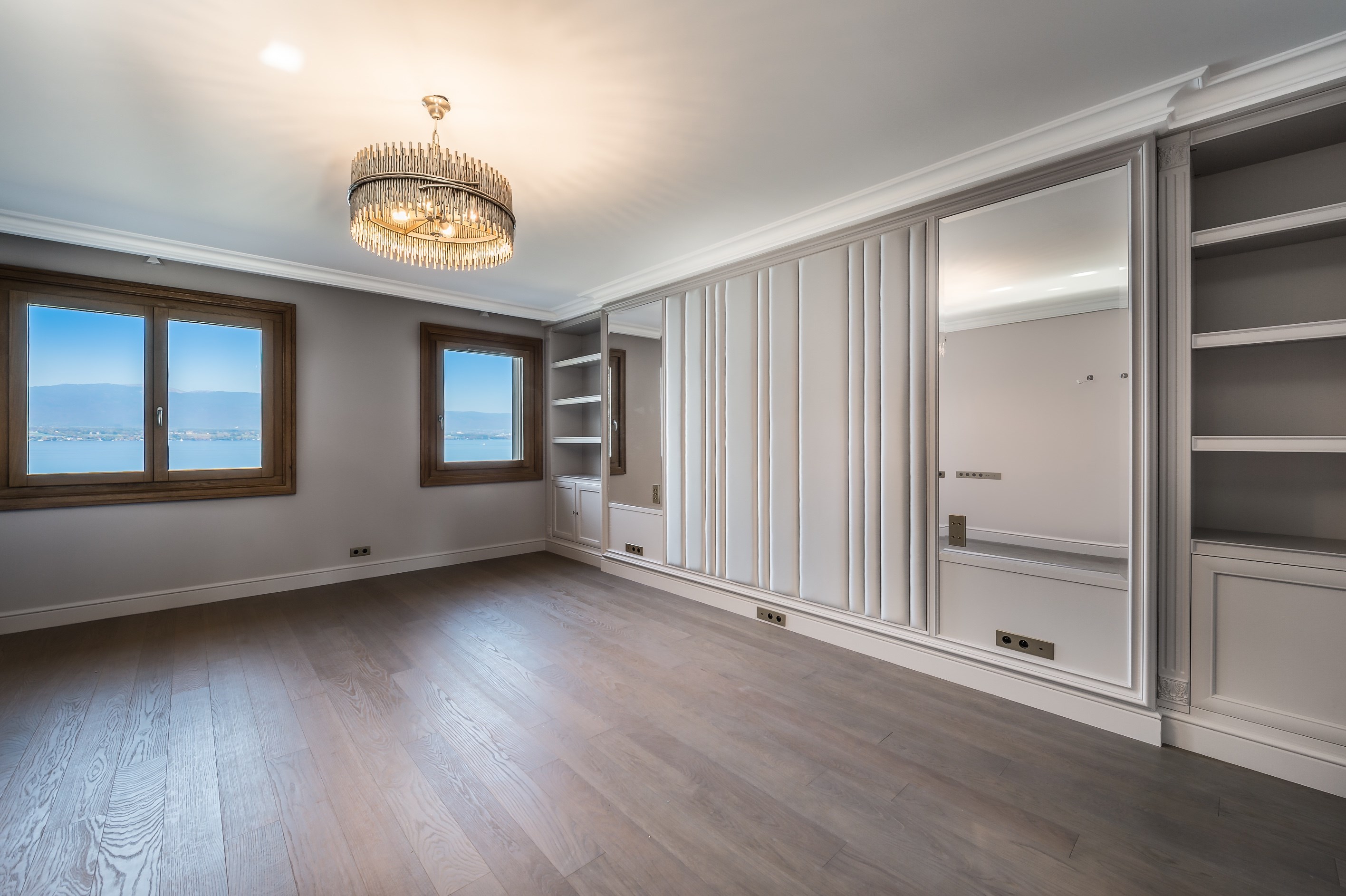  BEAUTIFUL WATERFRONT PROPERTY - 物件實景