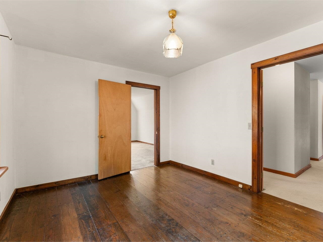 Randolph, Vermont, 05060-9095, United States, 4 Bedrooms Bedrooms, ,2 BathroomsBathrooms,Residential,For Sale,1925913