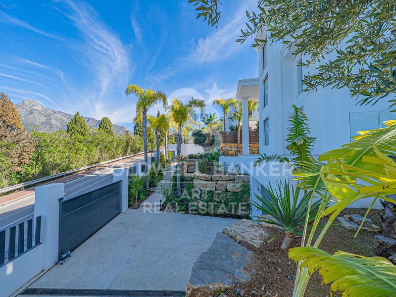 Marbella, Andalusia, ES, 6 Bedrooms Bedrooms, ,7 BathroomsBathrooms,Residential,For Sale,1735857