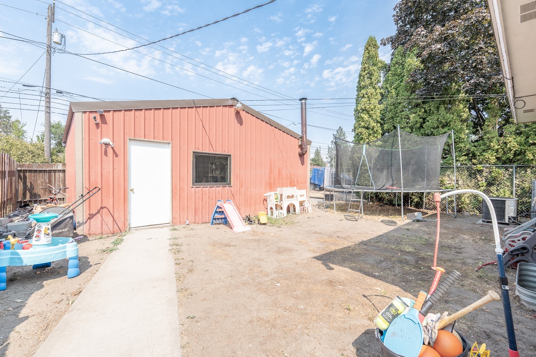 701 E Bismark Ave - 物件實景