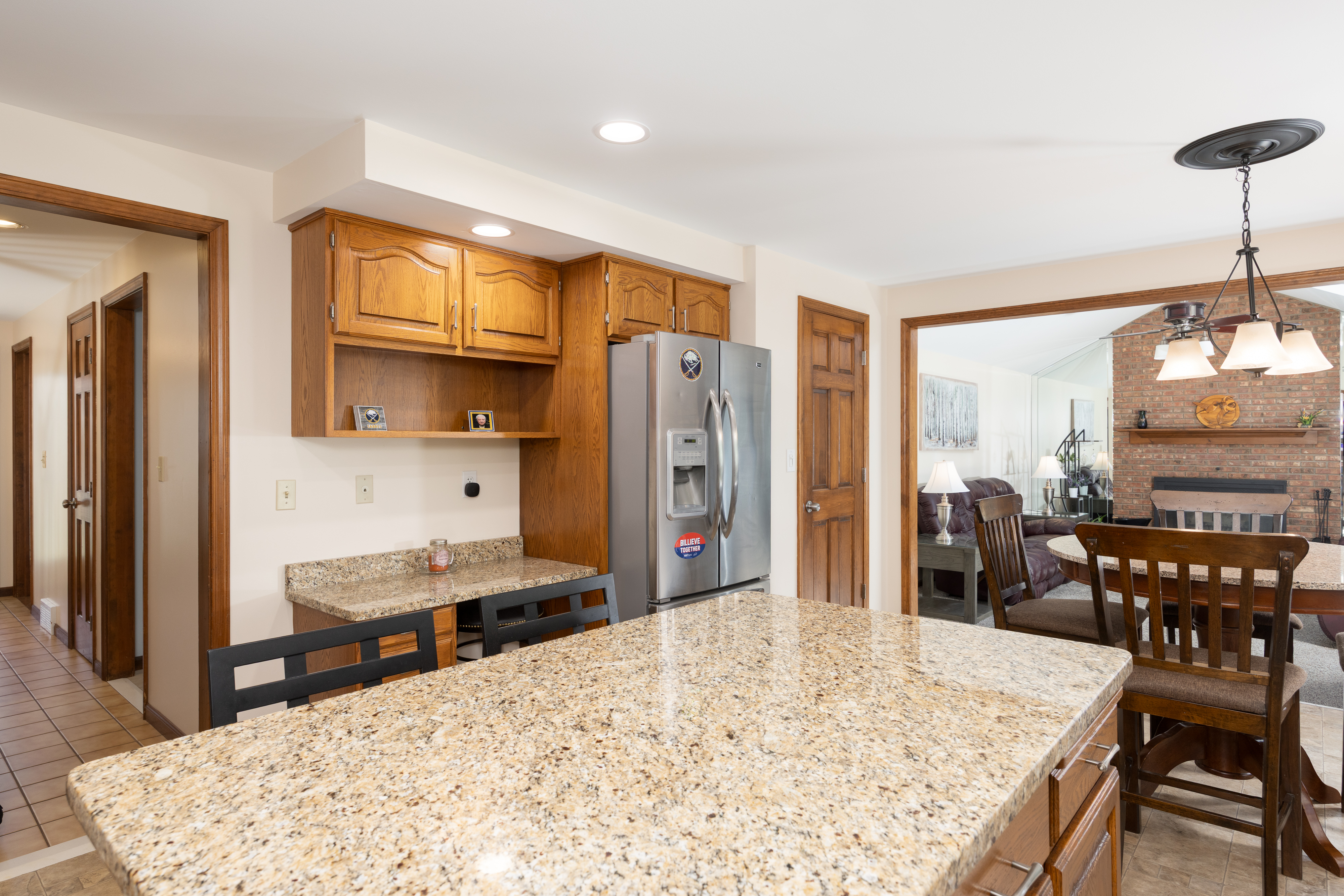  Beautifully Updated 3 Bedroom Colonial in Orchard Park - 物件實景