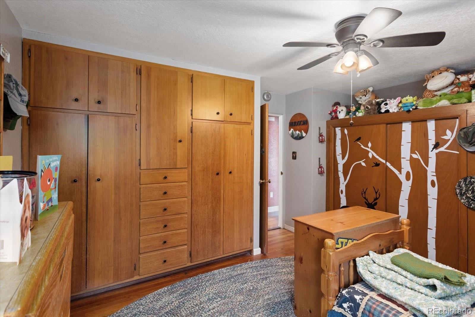 Howard, Colorado, 81233, United States, 4 Bedrooms Bedrooms, ,1 BathroomBathrooms,Residential,For Sale,1900759
