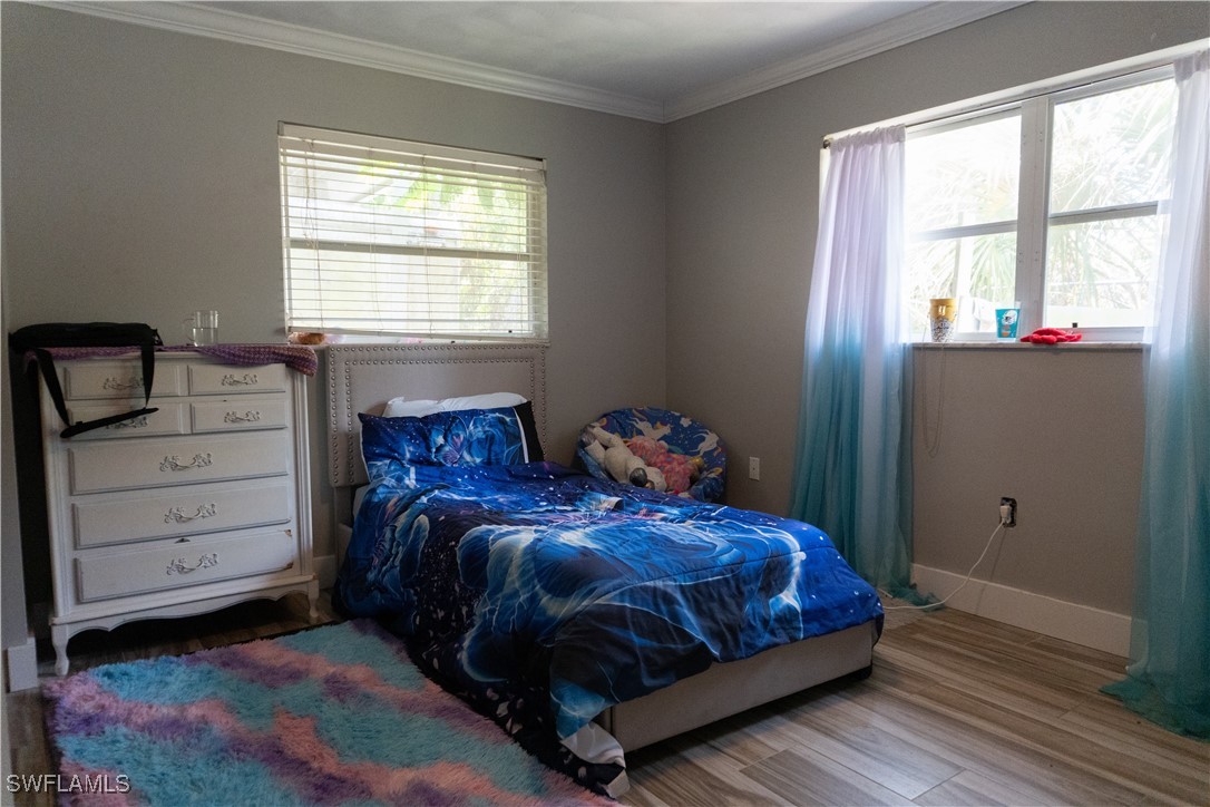 Fort Myers, Florida, 33916, United States, 4 Bedrooms Bedrooms, ,5 BathroomsBathrooms,Residential,For Sale,1975141