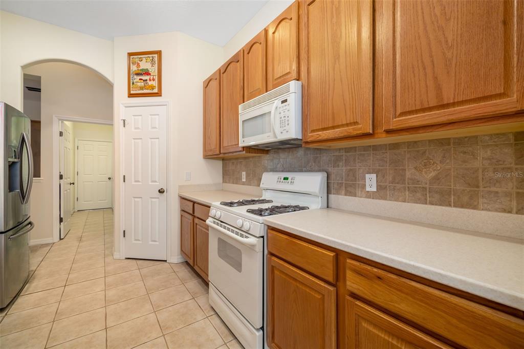 Bradenton, Florida, 34212, United States, 4 Bedrooms Bedrooms, ,3 BathroomsBathrooms,Residential,For Sale,1805204