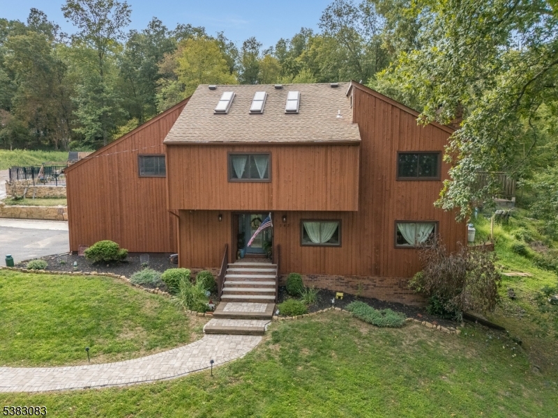 Washington Twp., New Jersey, 07830, United States, 4 Bedrooms Bedrooms, ,4 BathroomsBathrooms,Residential,For Sale,1950864