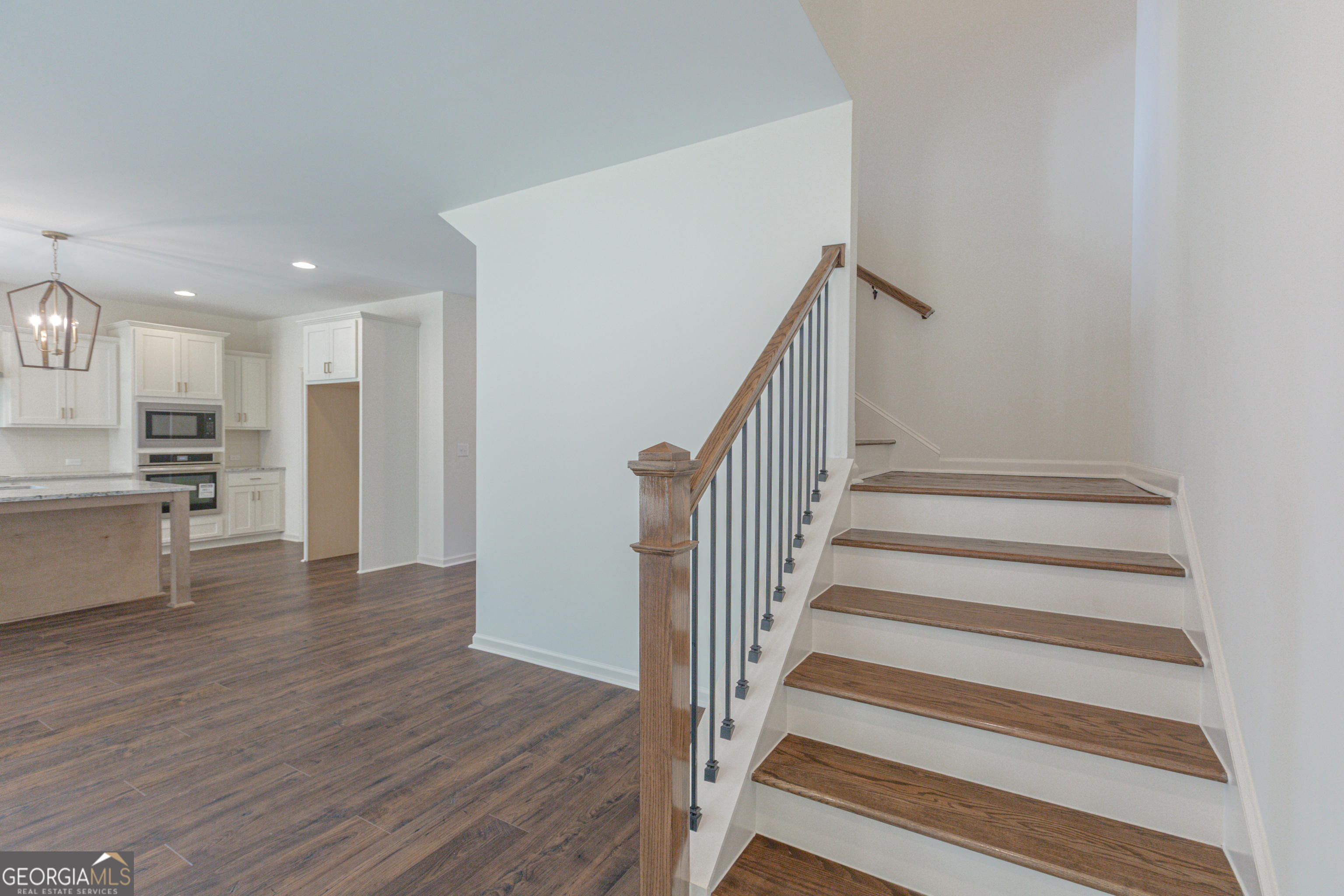 Senoia, Georgia, 30276, United States, 4 Bedrooms Bedrooms, ,3 BathroomsBathrooms,Residential,For Sale,1987897