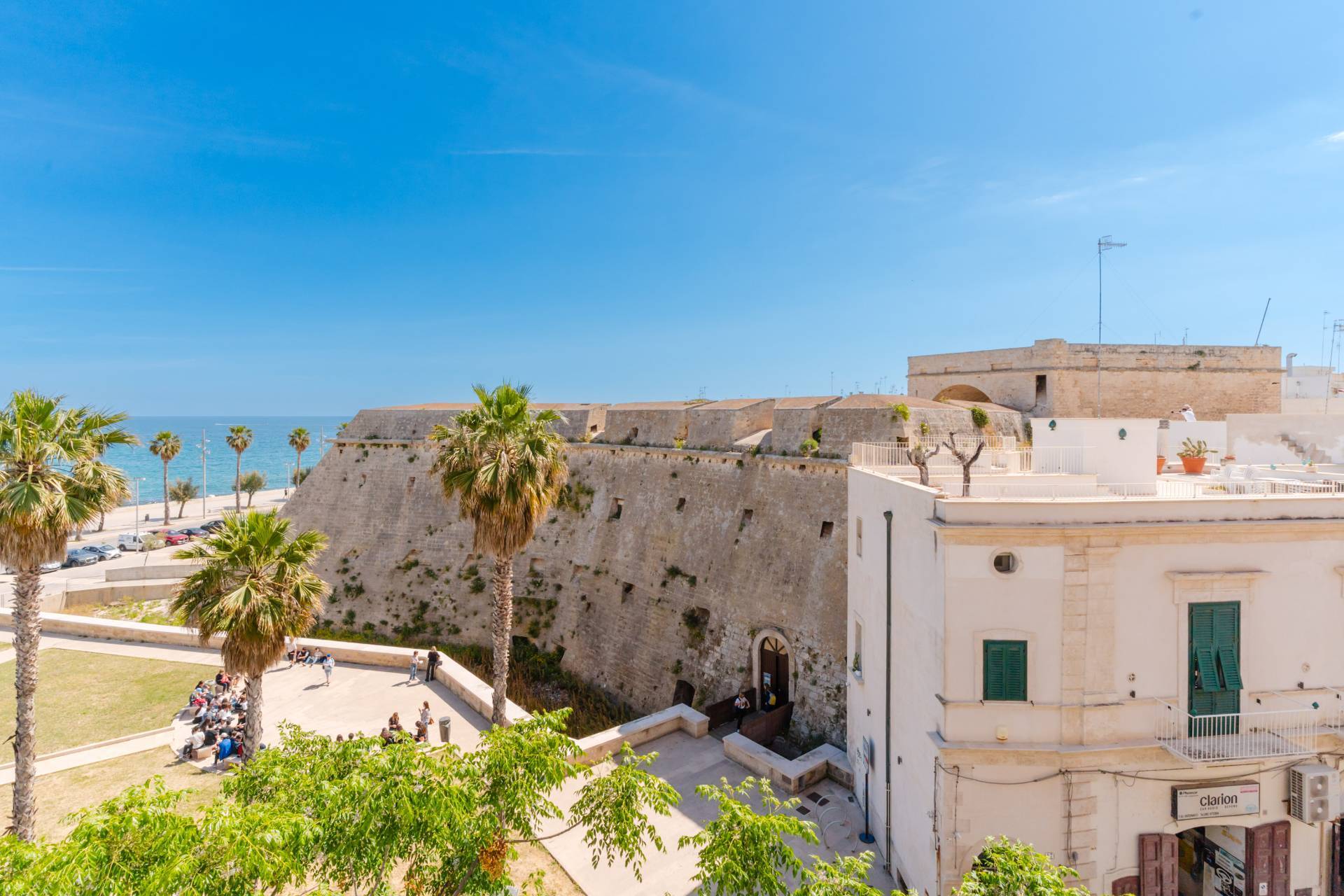 Mola di Bari, Bari, 70042, IT, 4 Bedrooms Bedrooms, ,5 BathroomsBathrooms,Residential,For Sale,1847182