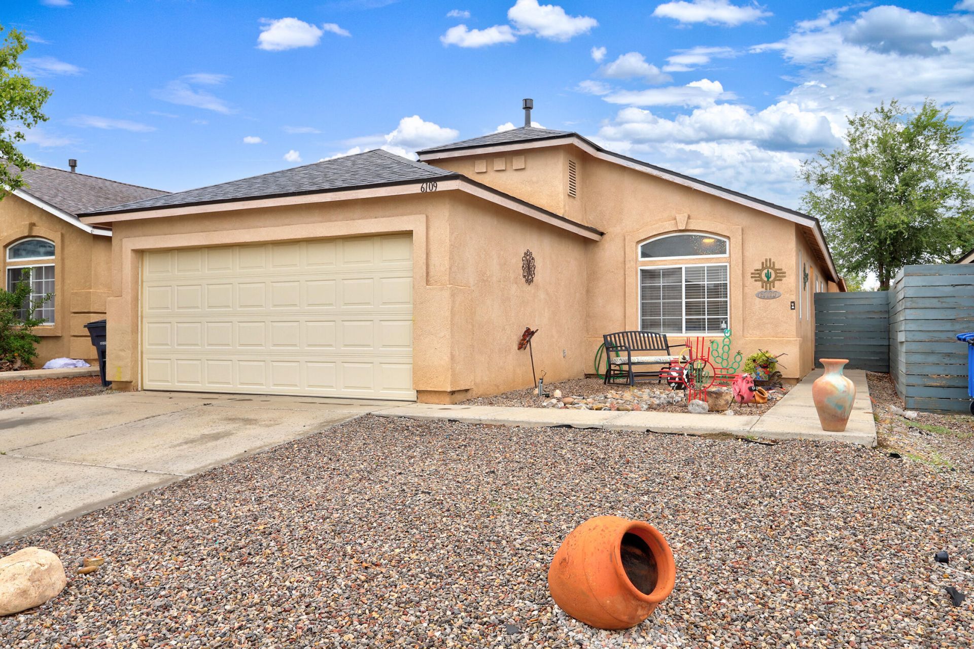 Cyonus Ave, Albuquerque, NM 87114