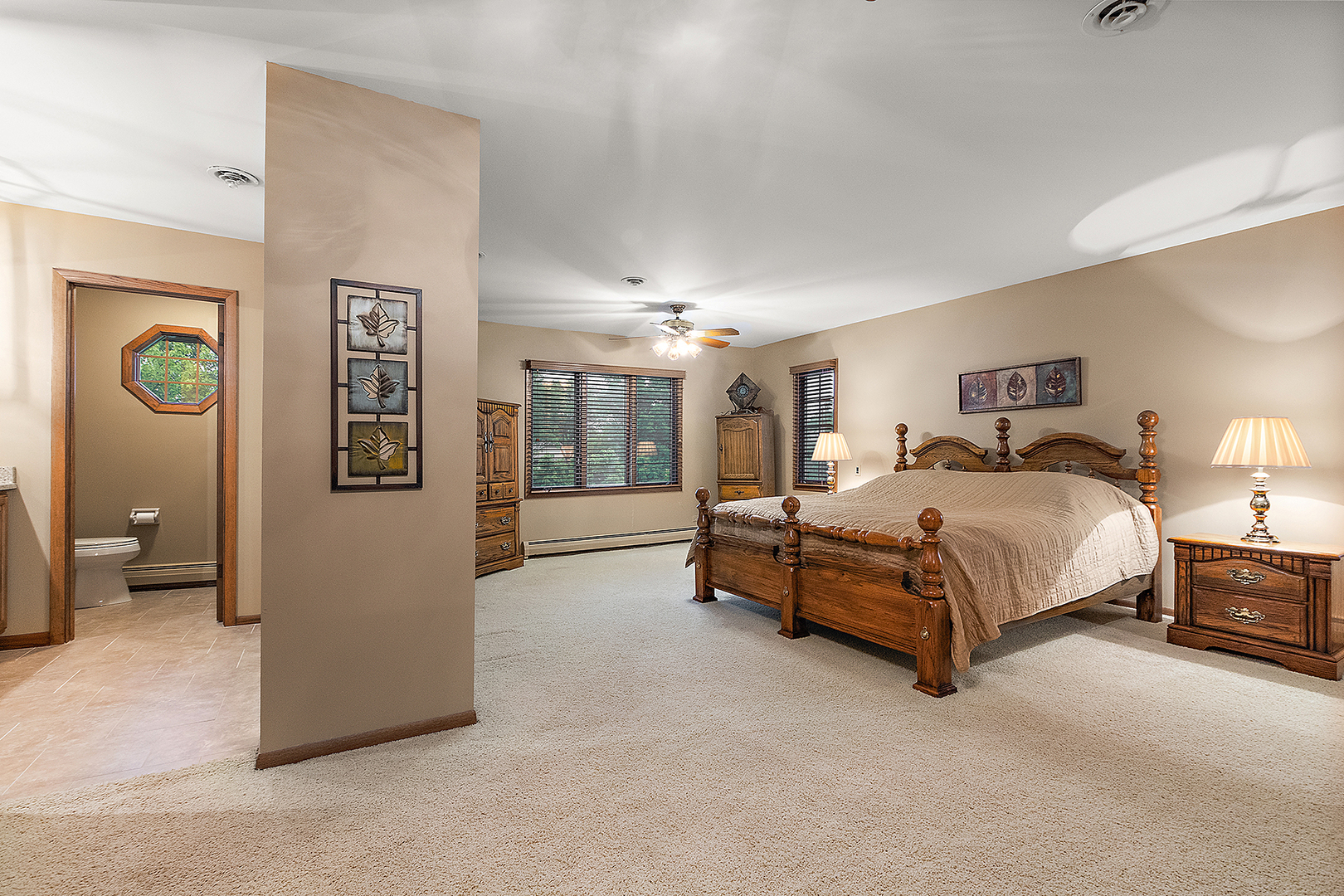 Orland Park, Illinois, 60462, United States, 4 Bedrooms Bedrooms, ,3 BathroomsBathrooms,Residential,For Sale,1865002