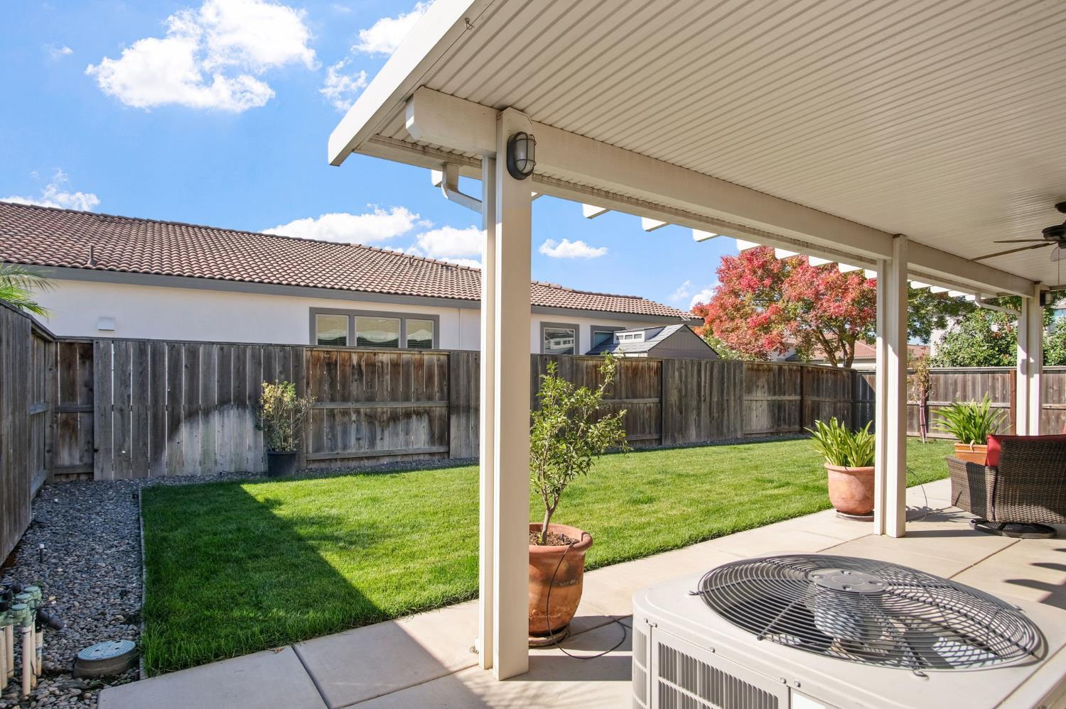 Oakdale, California, 95361, United States, 3 Bedrooms Bedrooms, ,2 BathroomsBathrooms,Residential,For Sale,1985752