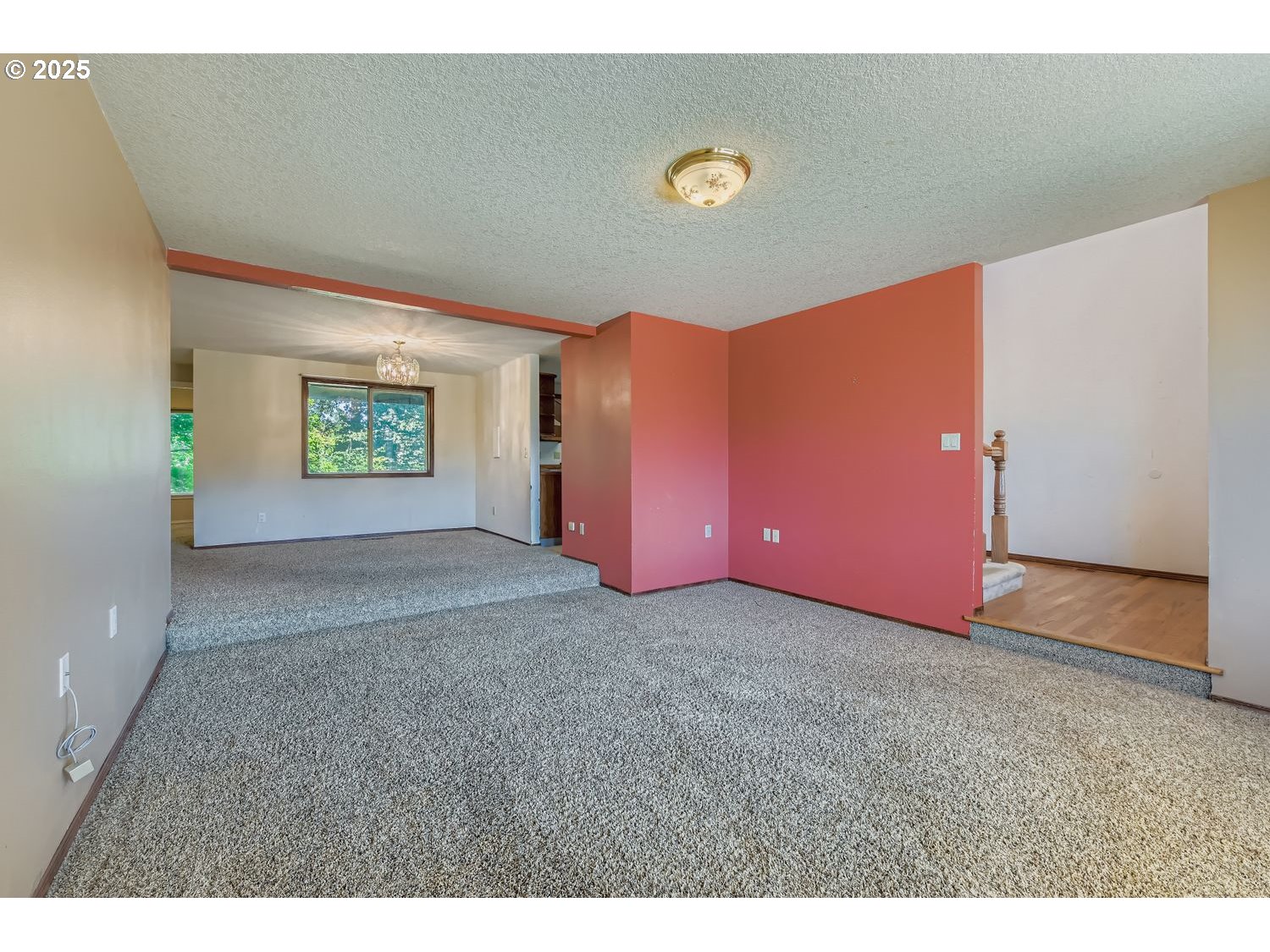 Oregoncity, Oregon, 97045, United States, 4 Bedrooms Bedrooms, ,3 BathroomsBathrooms,Residential,For Sale,1924403