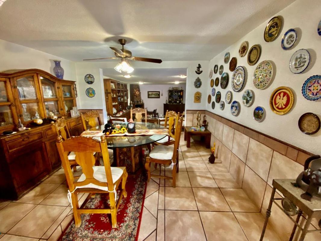 Lomas de San Mateo, Naucalpan de Juárez, Estado de México, 53227, Mexico, 4 Bedrooms Bedrooms, ,4 BathroomsBathrooms,Residential,For Sale,Lomas de San Mateo,1442481