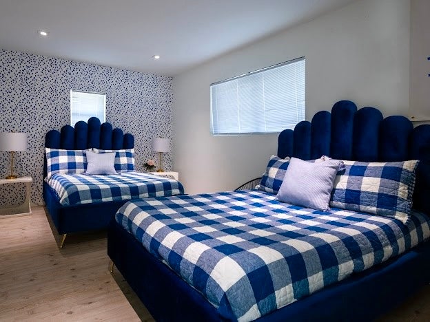 Possum Kingdom Lake, Texas, 76449, United States, 5 Bedrooms Bedrooms, ,4 BathroomsBathrooms,Residential,For Sale,1974399